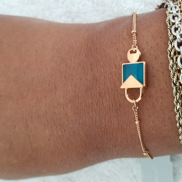 New Michael Kors Mercer Rose Gold Padlock Bracelet - Picture 7 of 8